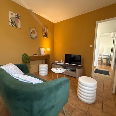 Le Pavillon Des Demoiselles Maison, 6 Pers Сasa de vacaciones *