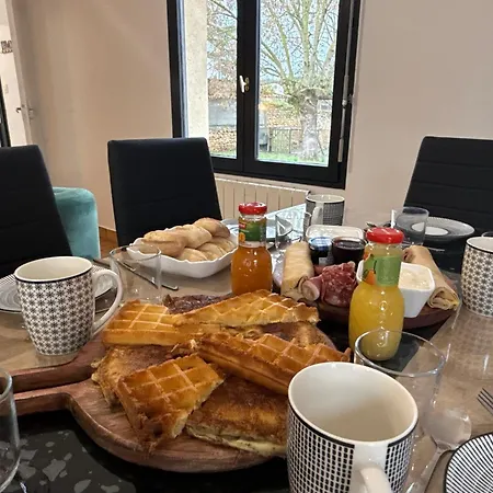 Le Pavillon Des Demoiselles Maison, 6 Pers * Thouars