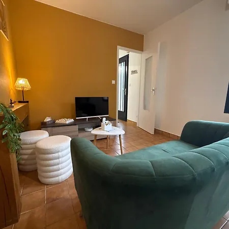 Le Pavillon Des Demoiselles Maison, 6 Pers Prázdninový dům Thouars