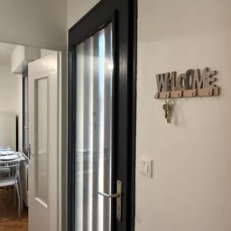 Le Pavillon Des Demoiselles Maison, 6 Pers *