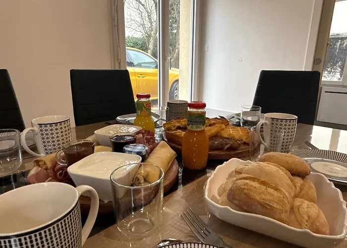 Сasa de vacaciones Le Pavillon Des Demoiselles Maison, 6 Pers Thouars