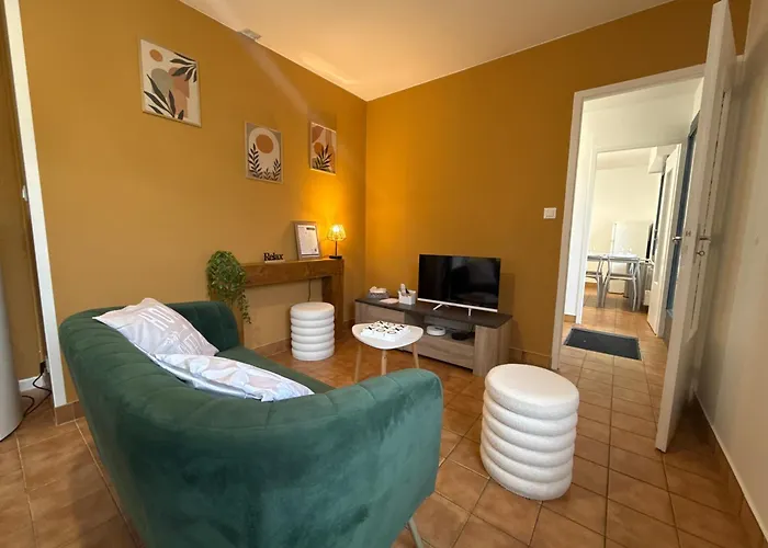 Le Pavillon Des Demoiselles Maison, 6 Pers Сasa de vacaciones *