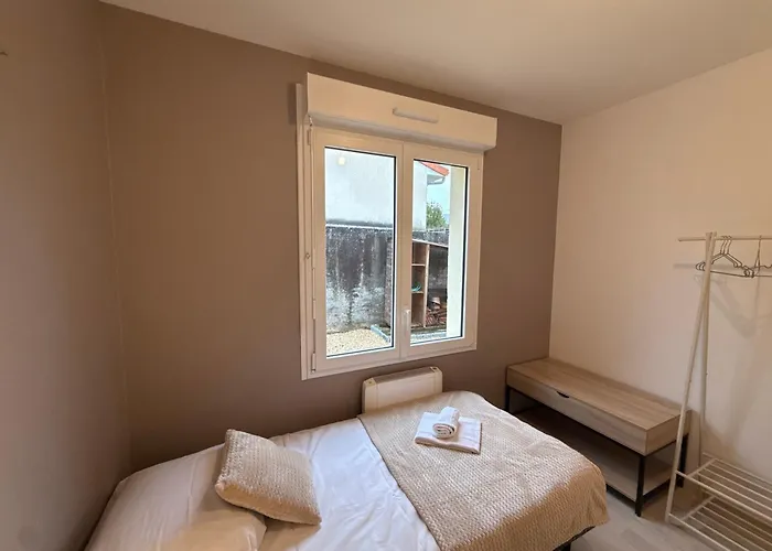 Le Pavillon Des Demoiselles Maison, 6 Pers Сasa de vacaciones