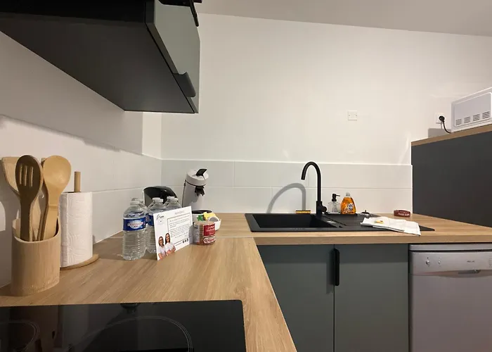 Le Pavillon Des Demoiselles Maison, 6 Pers Сasa de vacaciones *